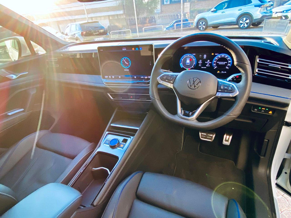 Photo 9 of 11
