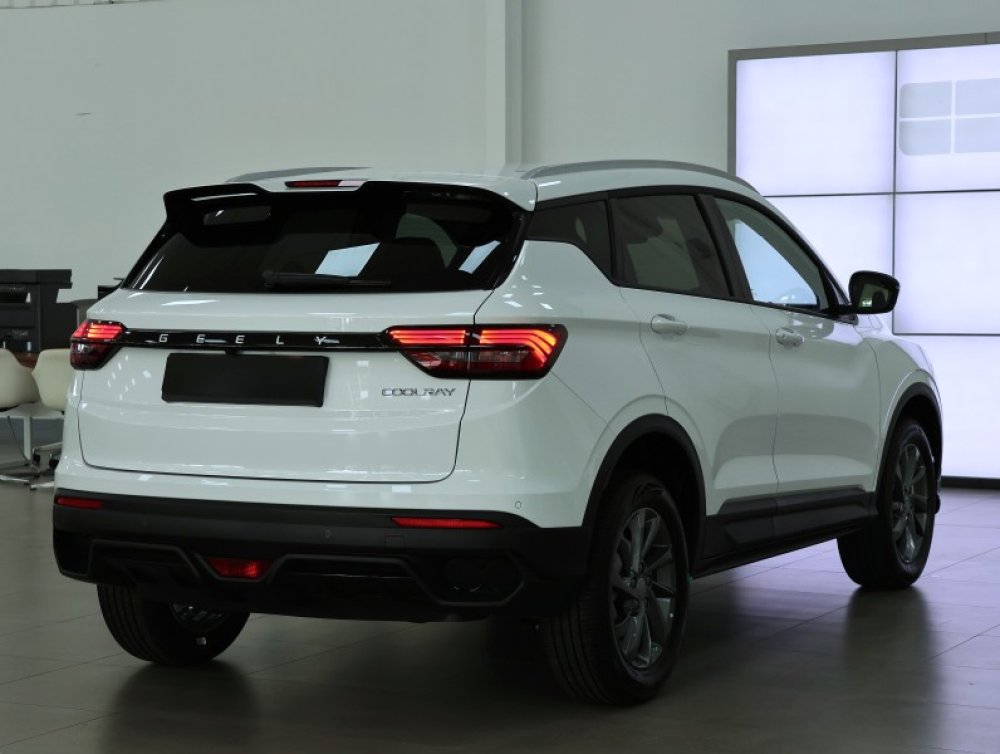 Photo 11 of 20
