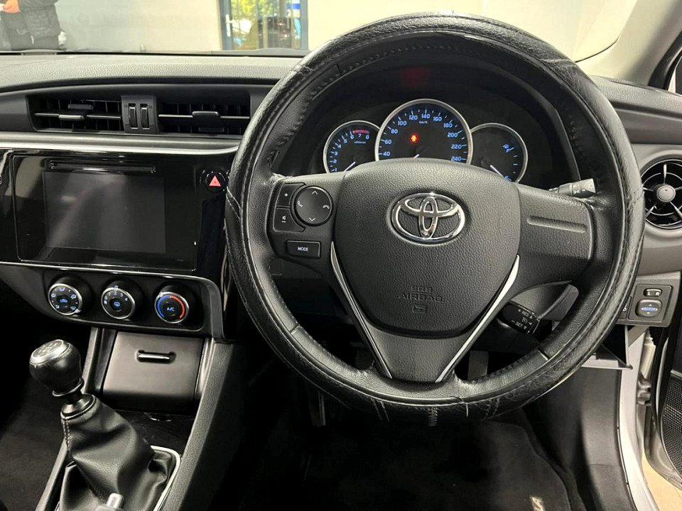 Photo 11 of 19