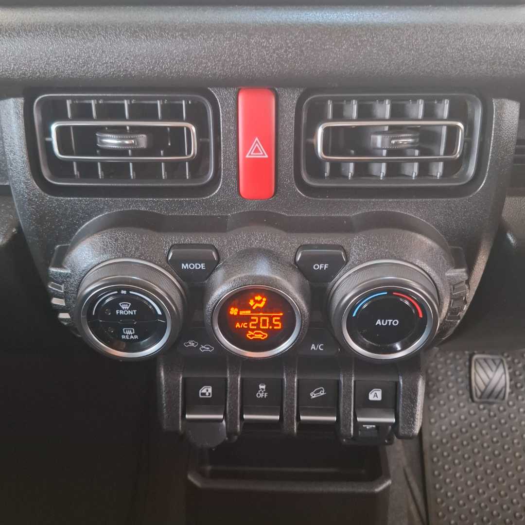 Photo 19 of 24