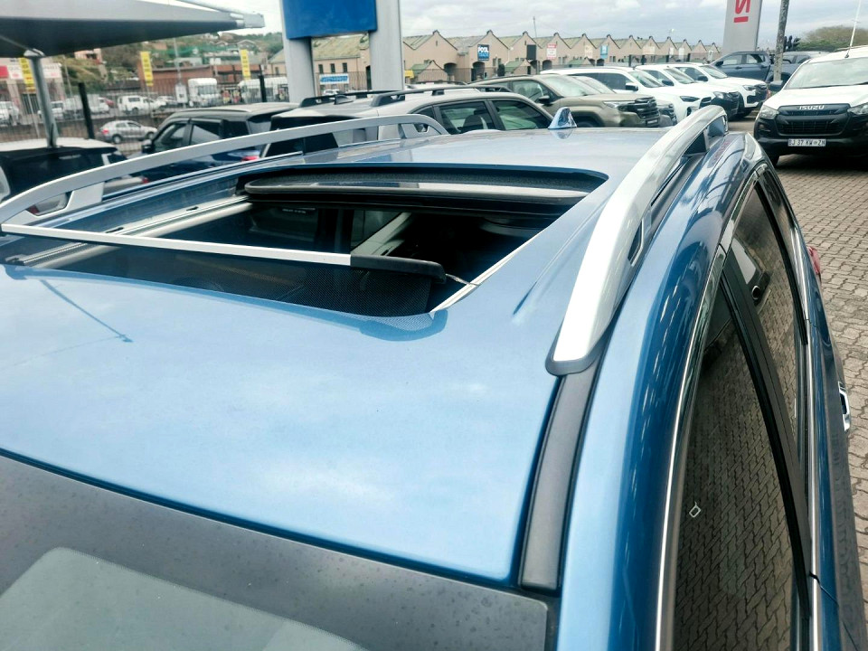 Photo 12 of 25