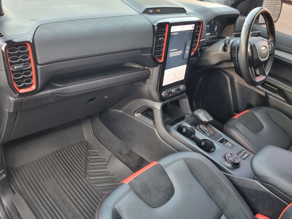 Photo 12 of 22