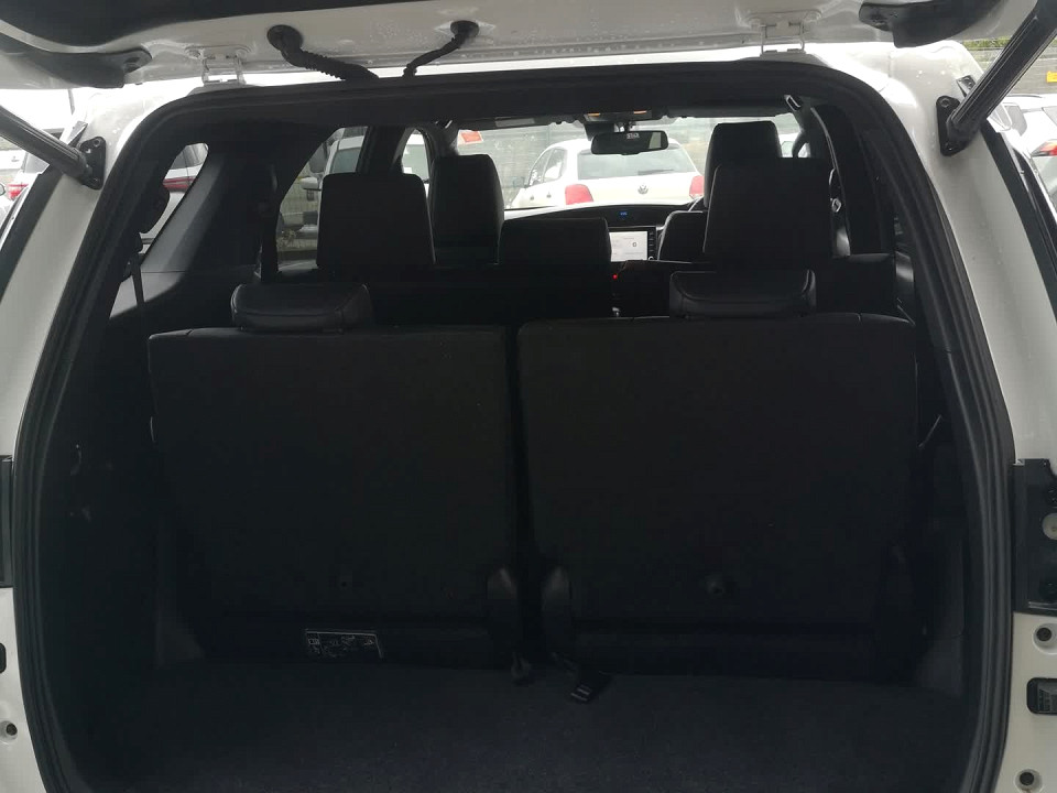 Photo 18 of 20