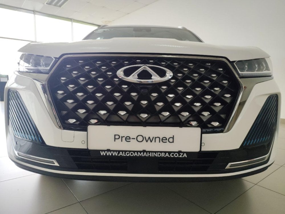 Photo 3 of 19