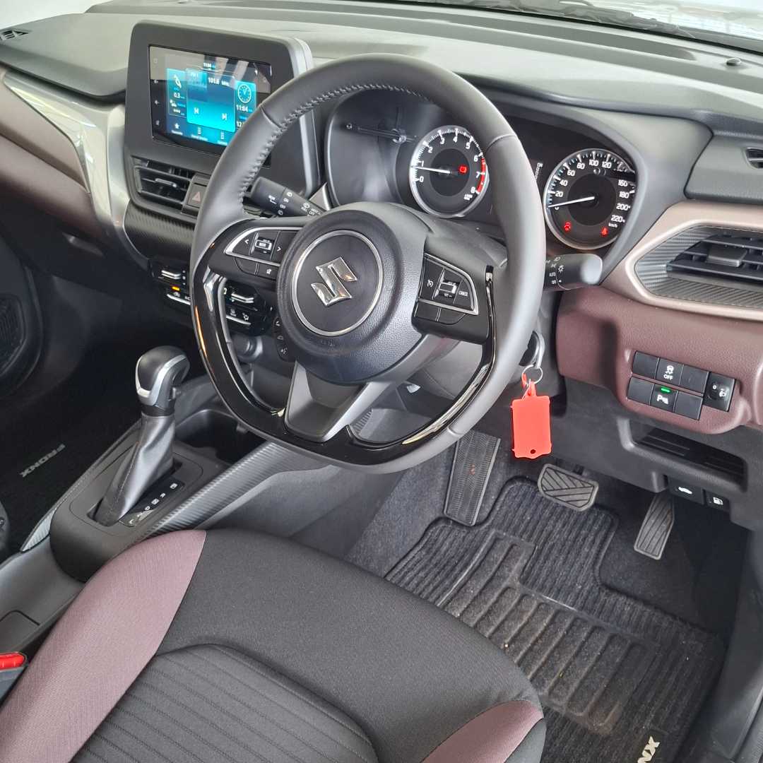 Photo 9 of 24
