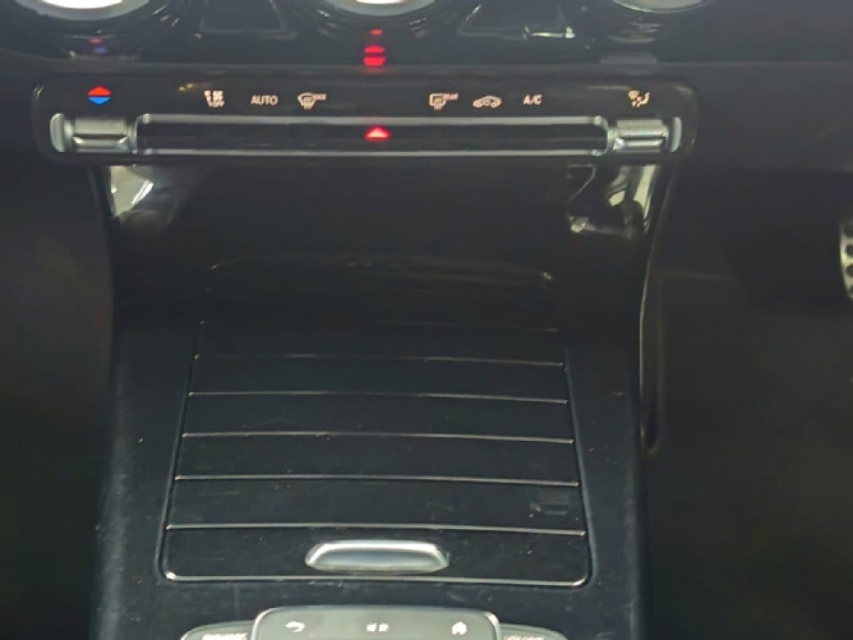 Photo 4 of 25
