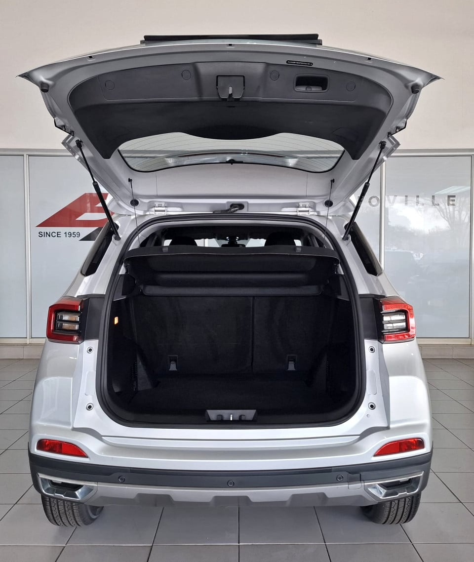 Photo 4 of 10