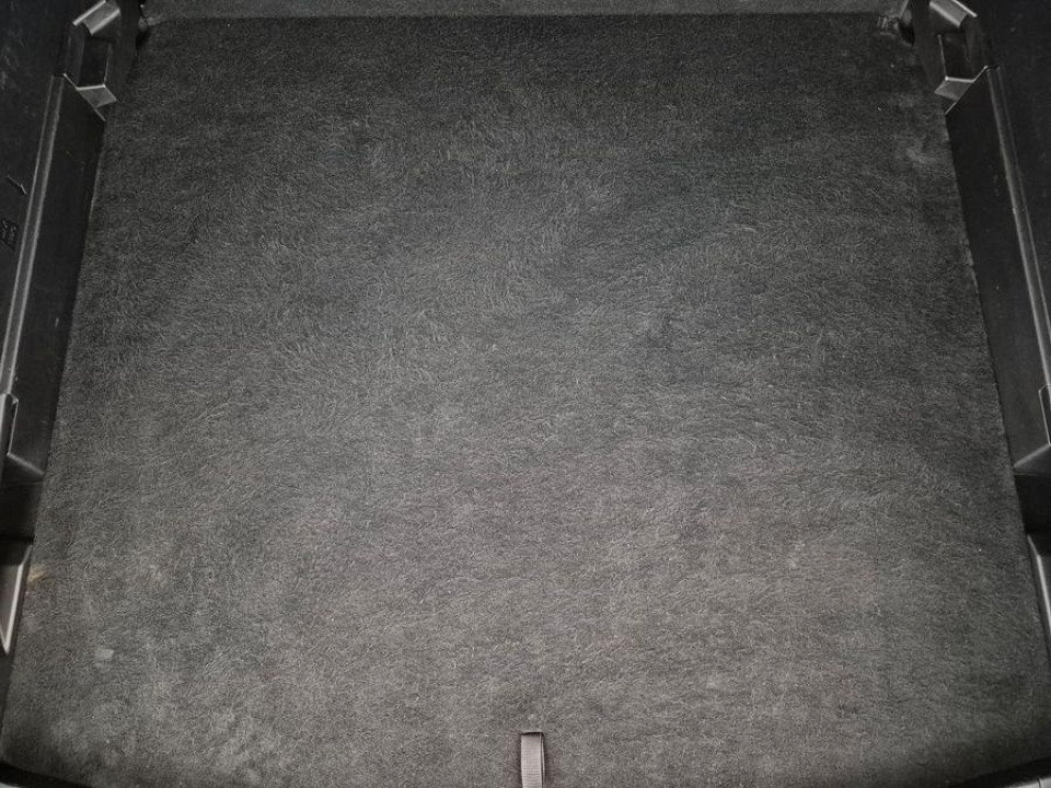 Photo 26 of 28