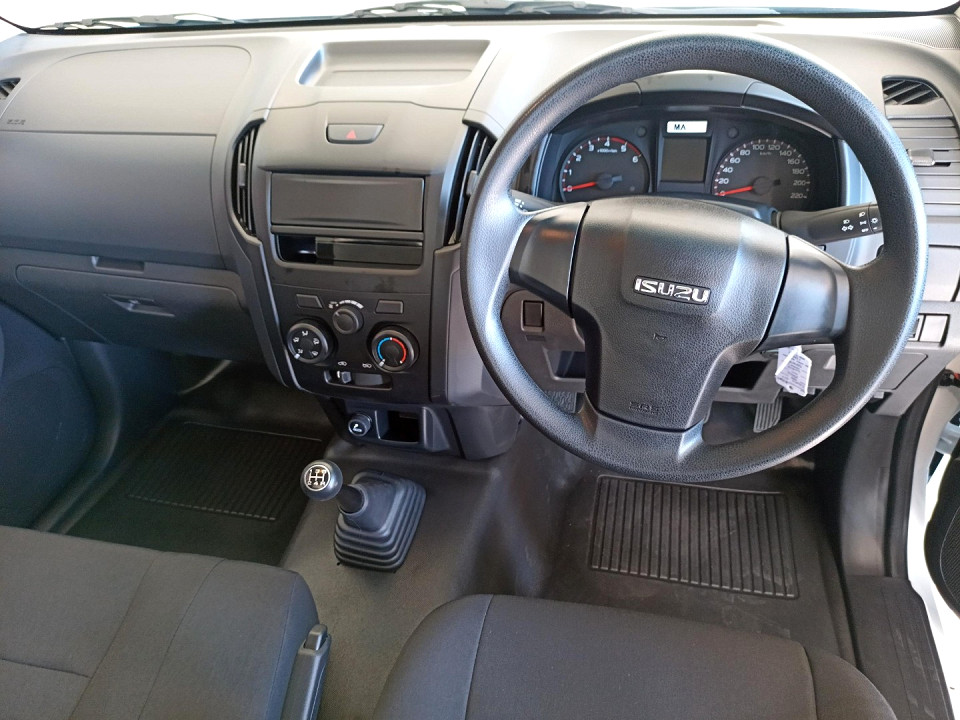 Photo 4 of 8