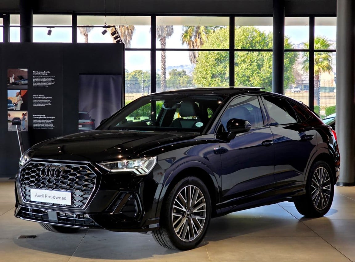 Photo 3 of 31