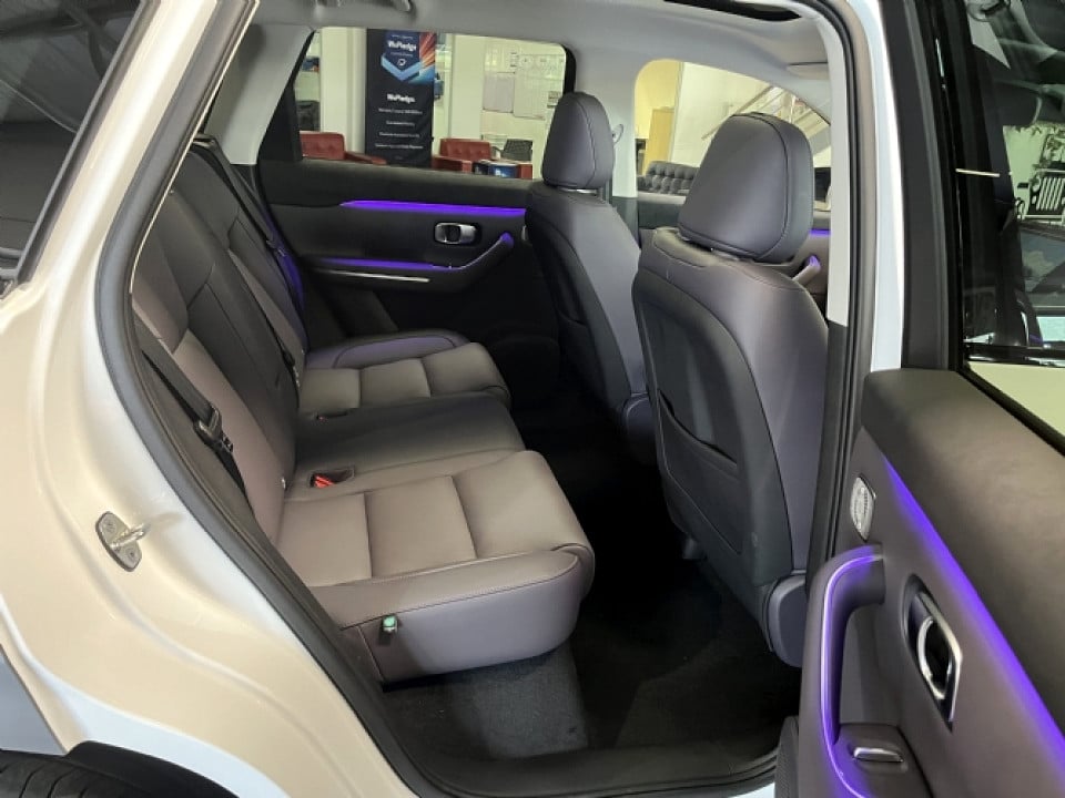 Photo 6 of 8