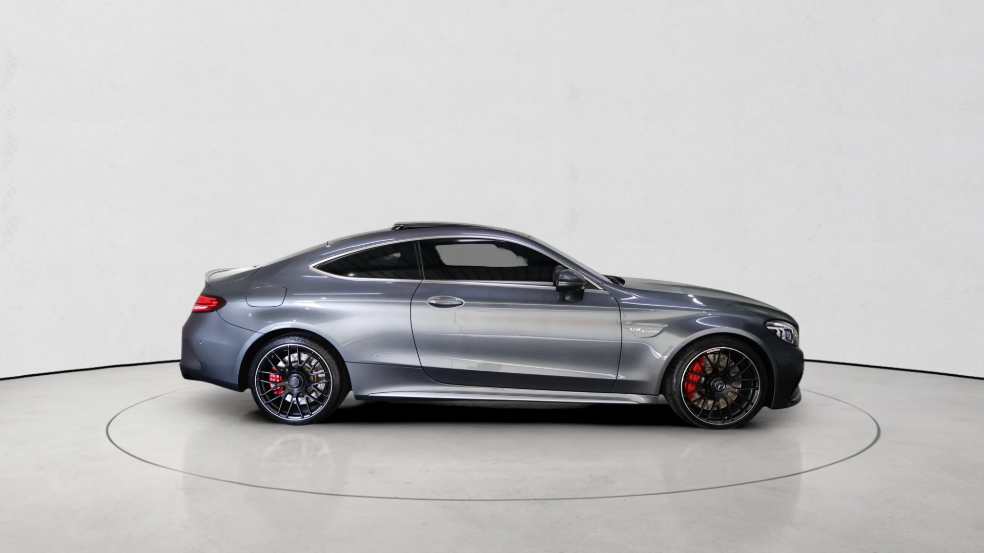 Photo 4 of 24