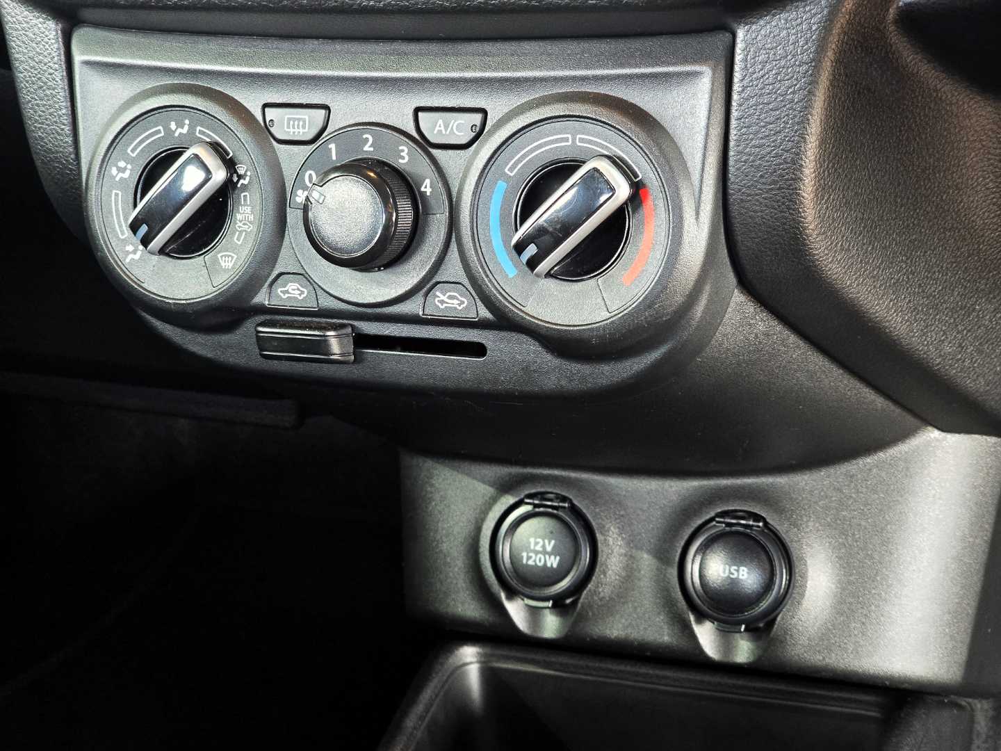 Photo 19 of 21