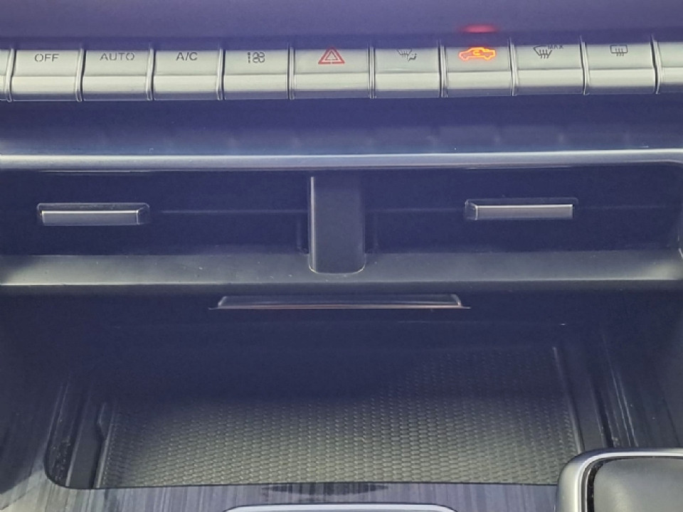 Photo 9 of 19