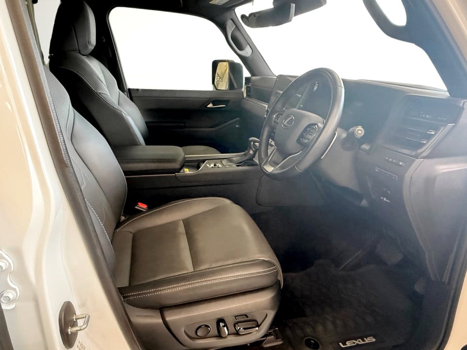 Photo 8 of 14