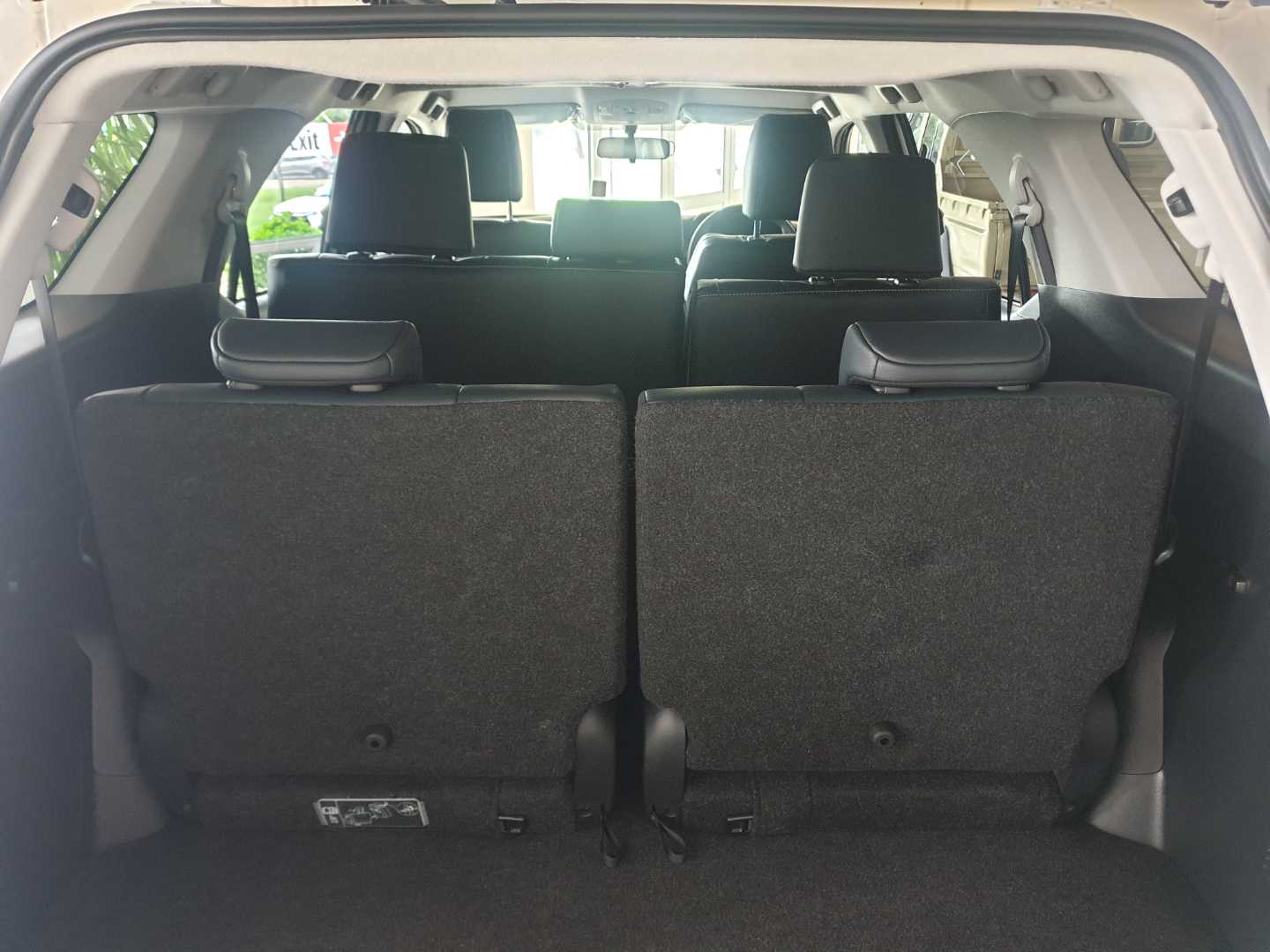 Photo 3 of 5