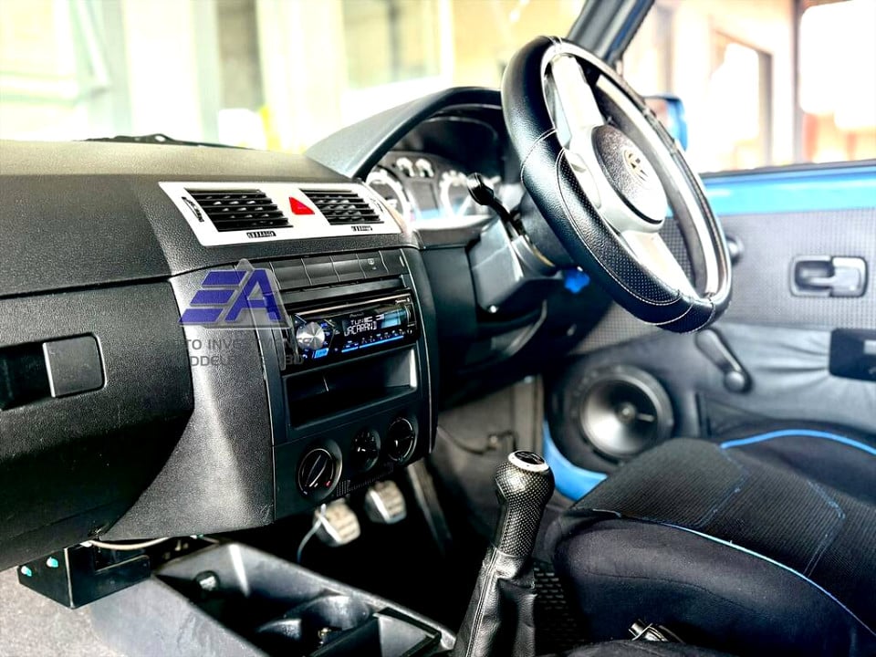 Photo 8 of 10