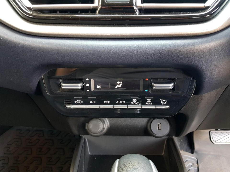 Photo 18 of 20