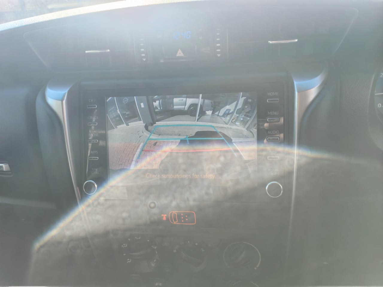 Photo 18 of 21