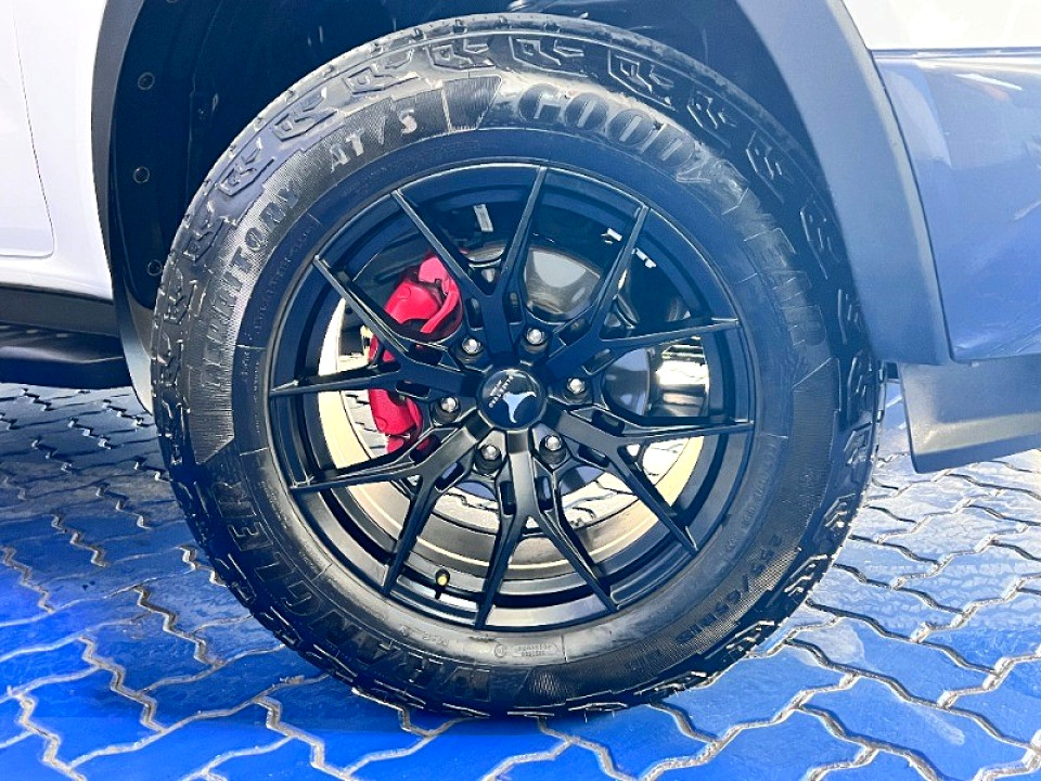 Photo 5 of 26