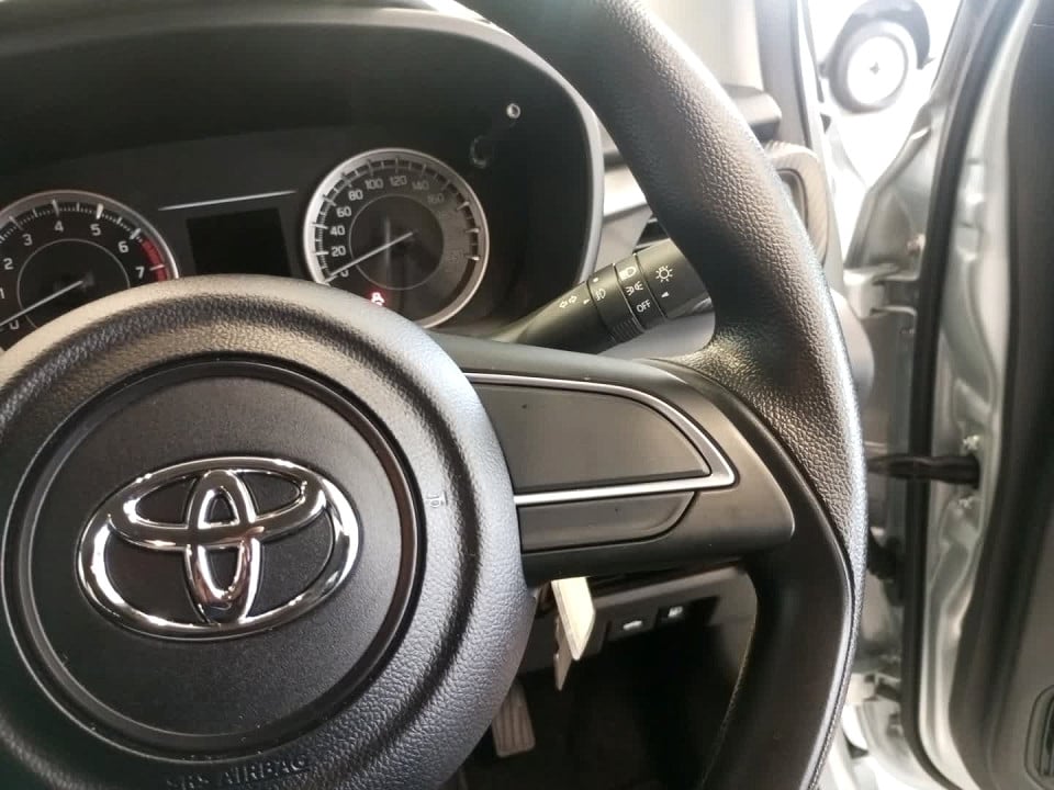 Photo 10 of 20