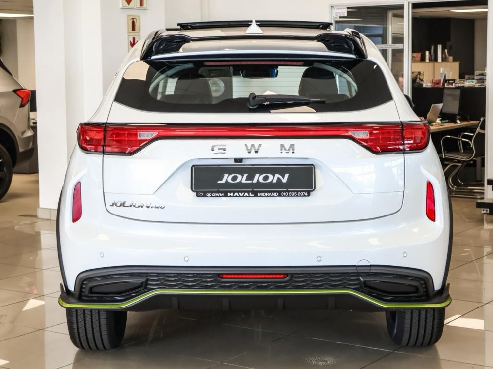 Photo 8 of 18