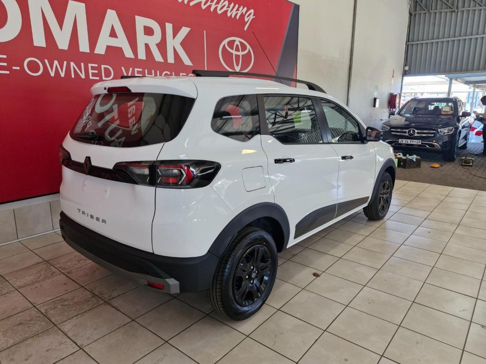 Photo 6 of 21