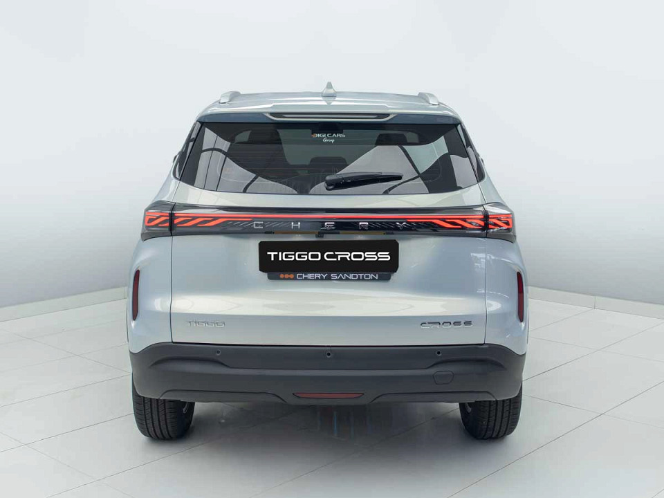 Photo 13 of 25