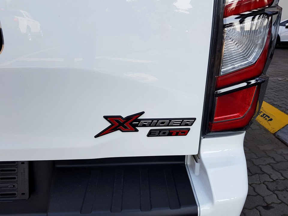 Photo 21 of 24