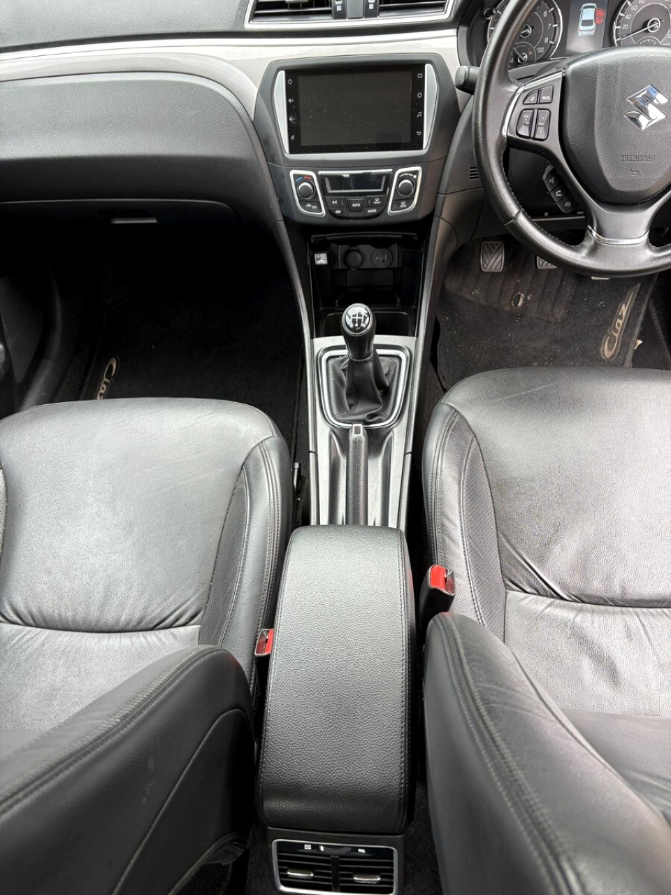 Photo 11 of 15
