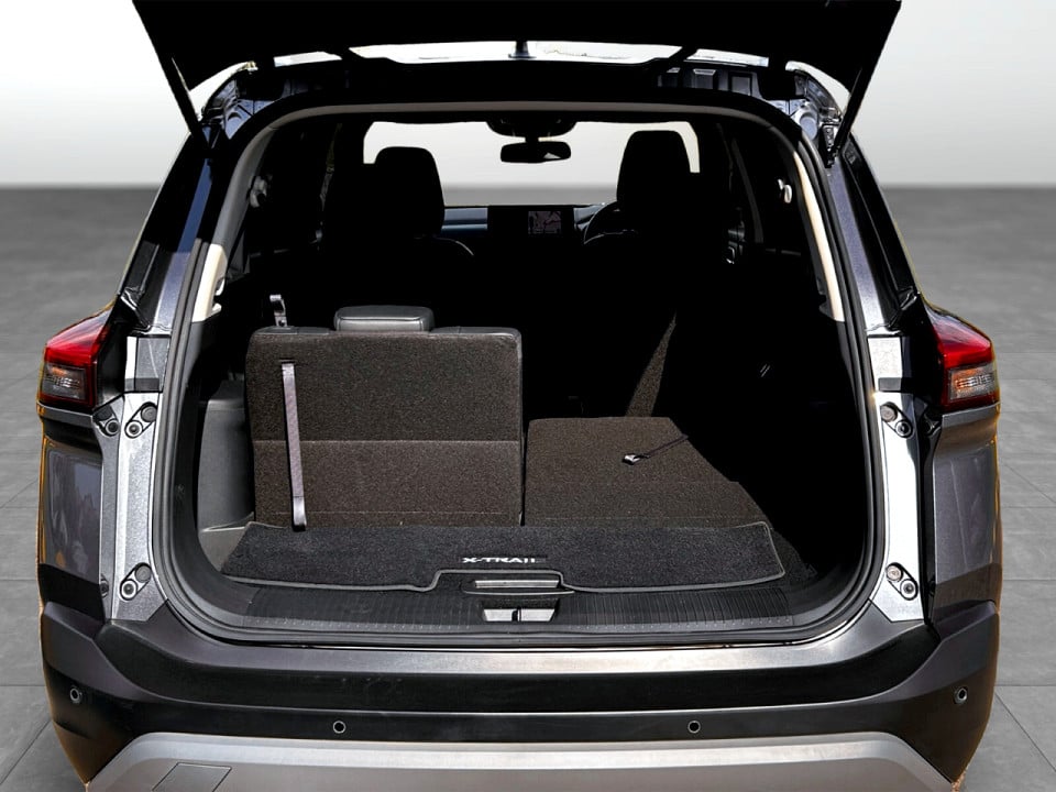 Photo 9 of 18