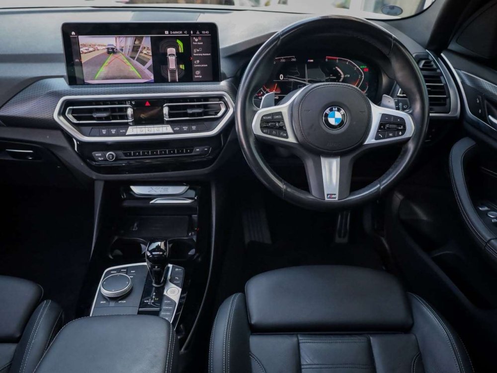 Photo 11 of 16