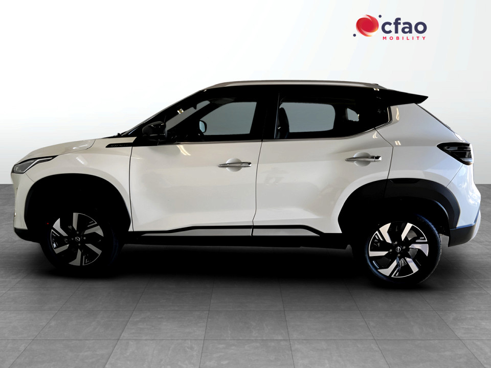 Photo 8 of 13