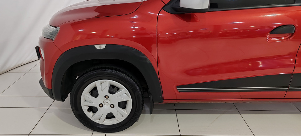 Photo 4 of 9