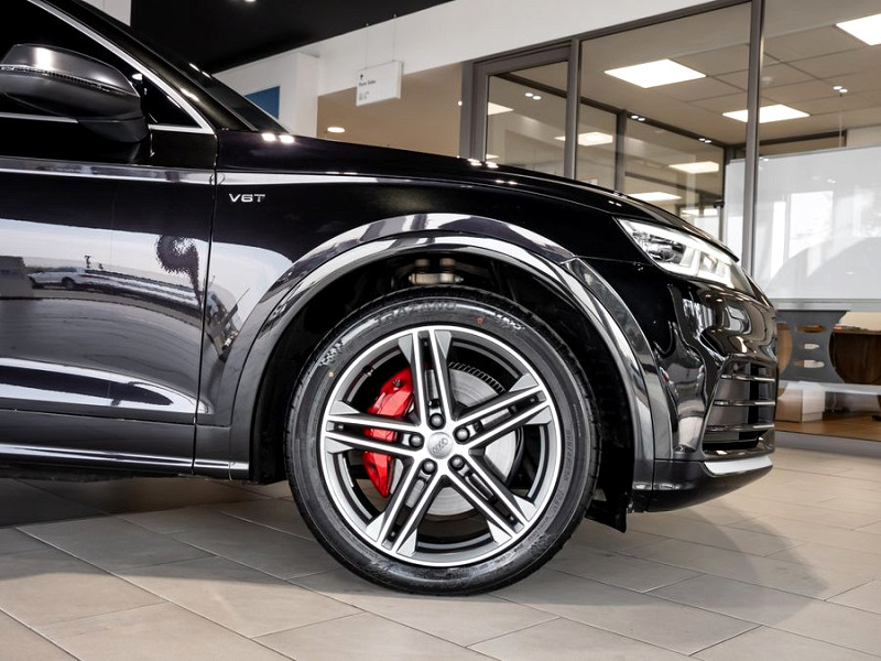 Photo 14 of 30
