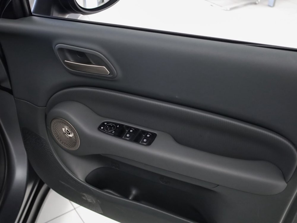 Photo 6 of 22
