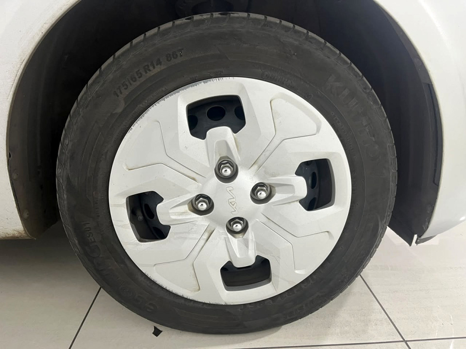Photo 15 of 25