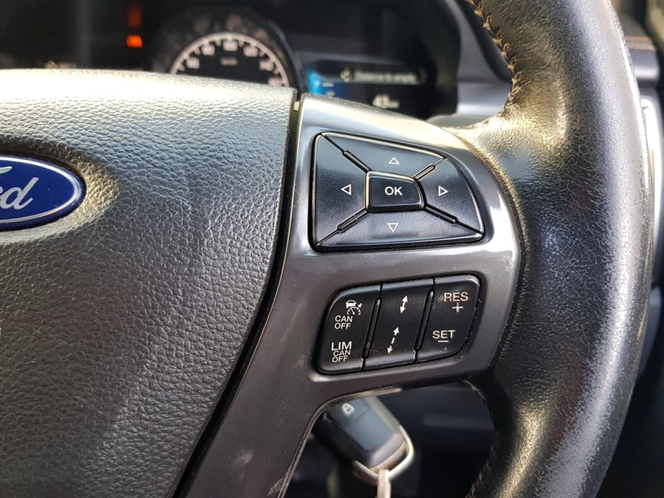 Photo 23 of 28