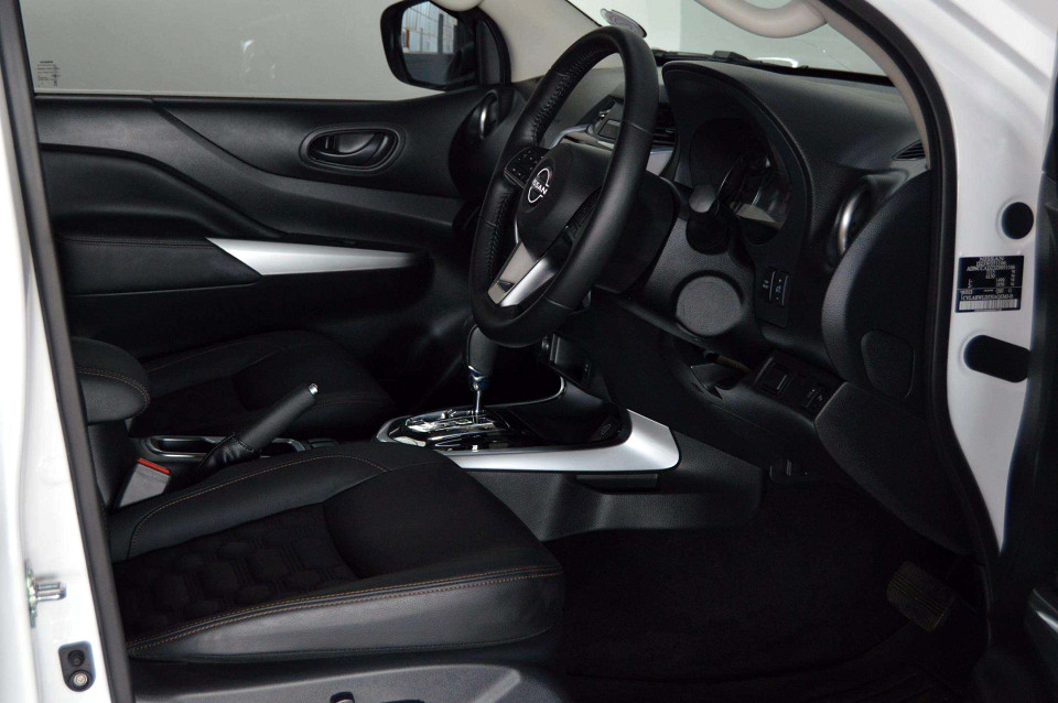 Photo 10 of 12