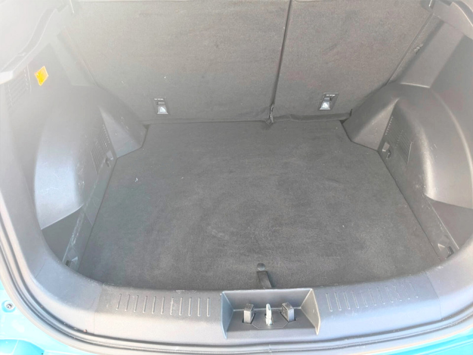 Photo 10 of 20