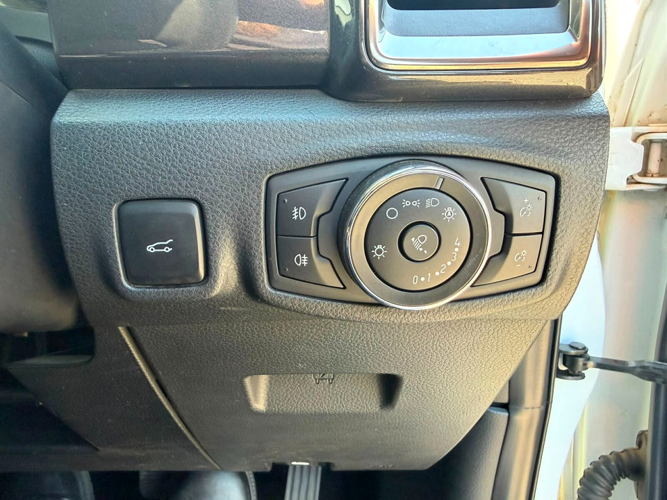 Photo 16 of 20