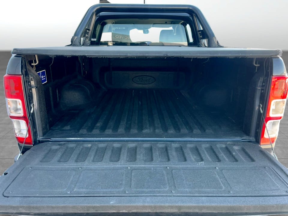 Photo 8 of 25