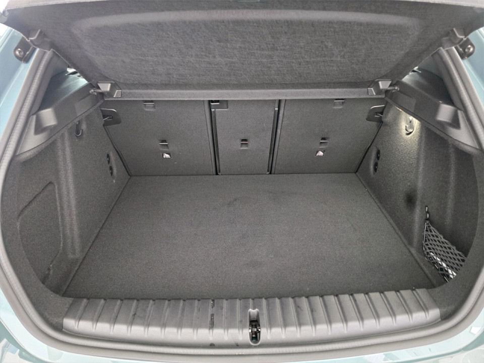 Photo 10 of 20