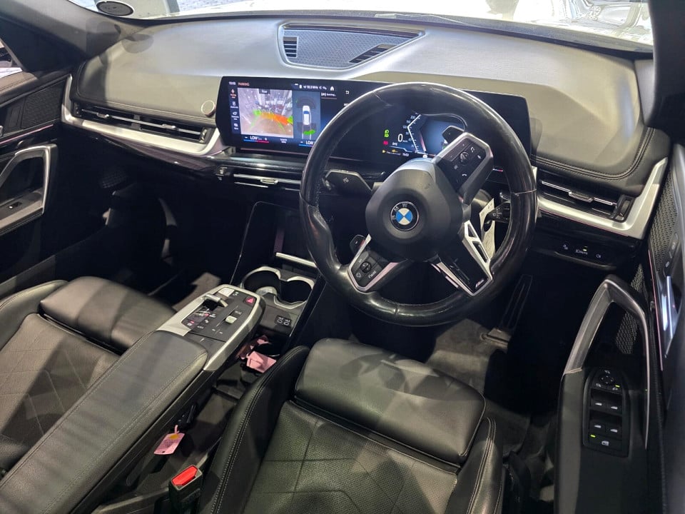 Photo 34 of 40