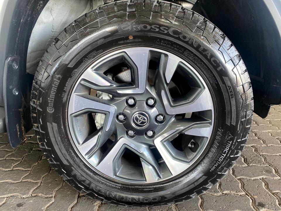 Photo 19 of 21