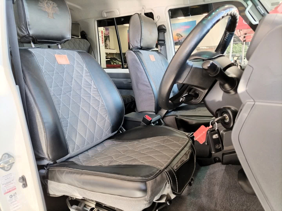 Photo 12 of 21