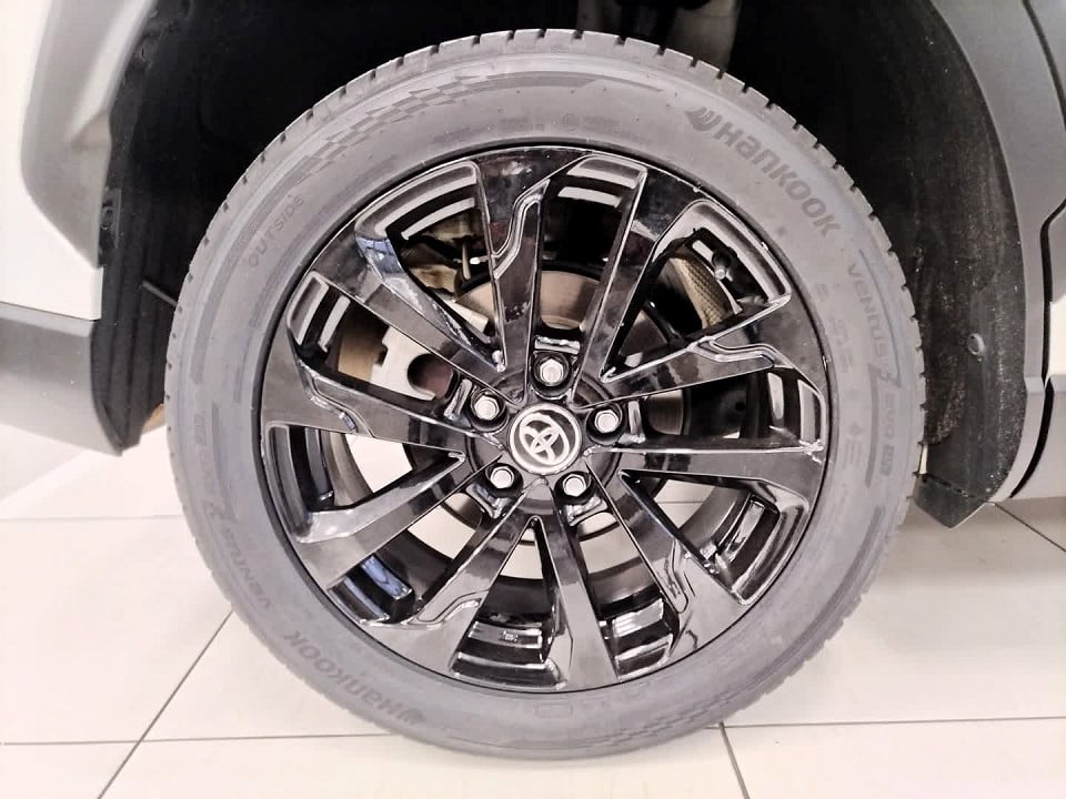 Photo 16 of 22