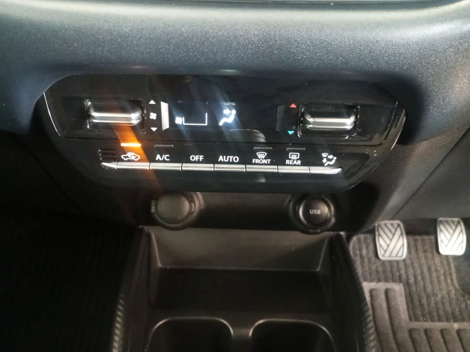 Photo 16 of 21