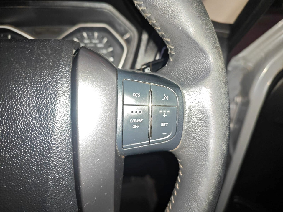 Photo 15 of 21