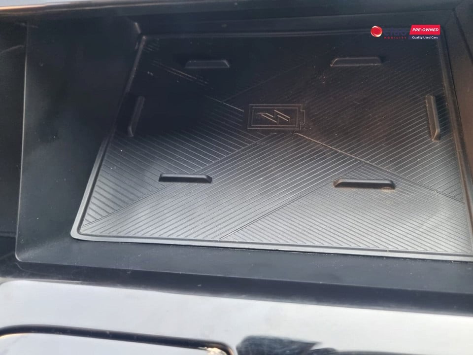 Photo 16 of 25